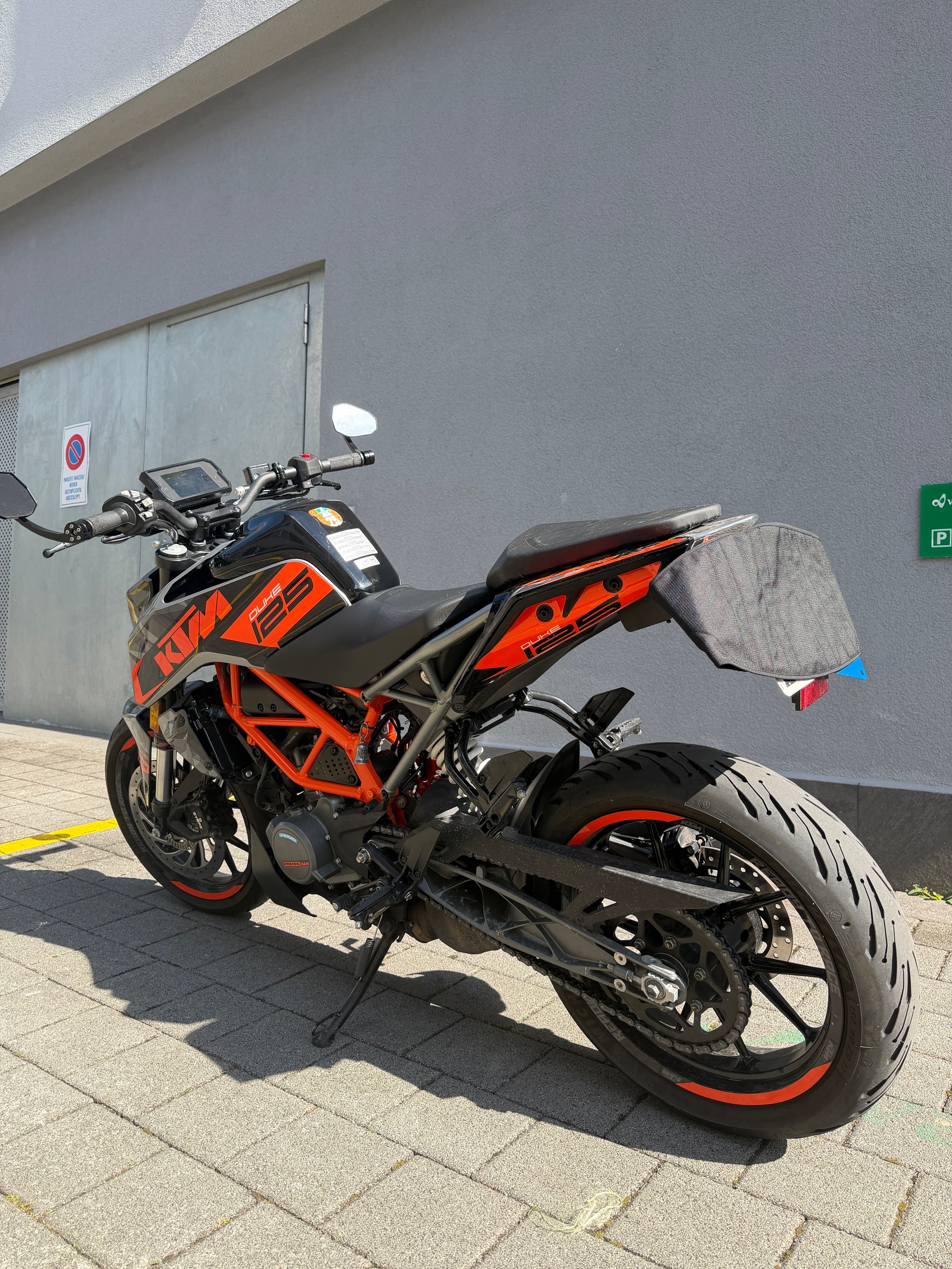 KTM Duke 125+ABS-image-1