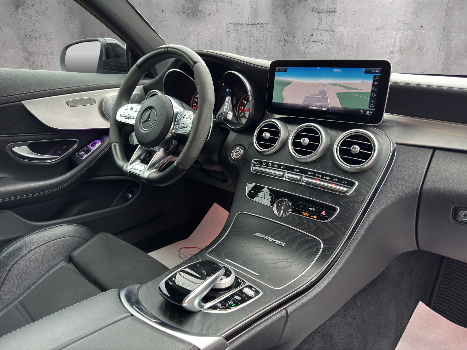 MERCEDES-BENZ C63 S AMG 9G-tronic-image-12