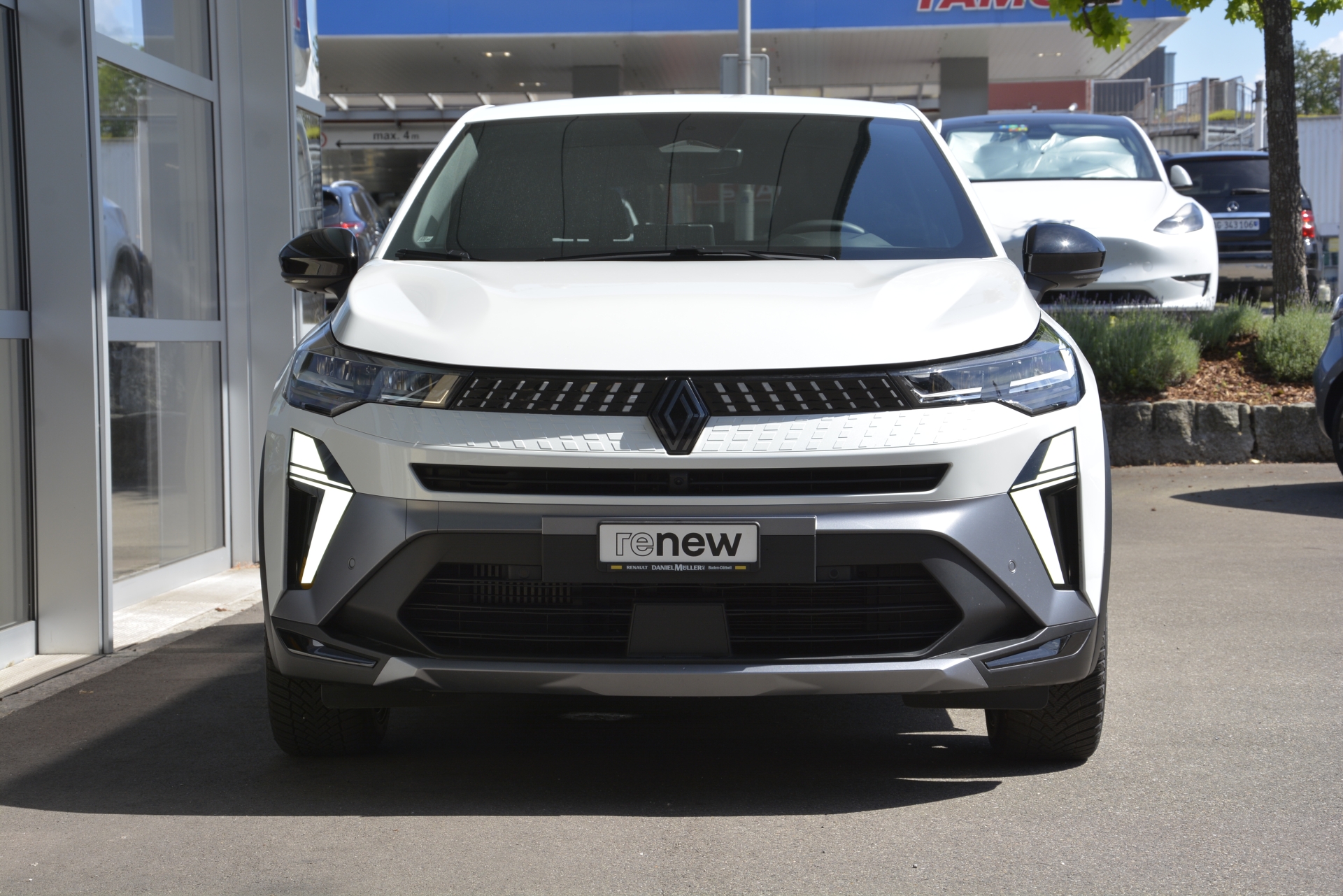 RENAULT Captur 1.3 TCe 160 esprit Alpine EDC-image-1