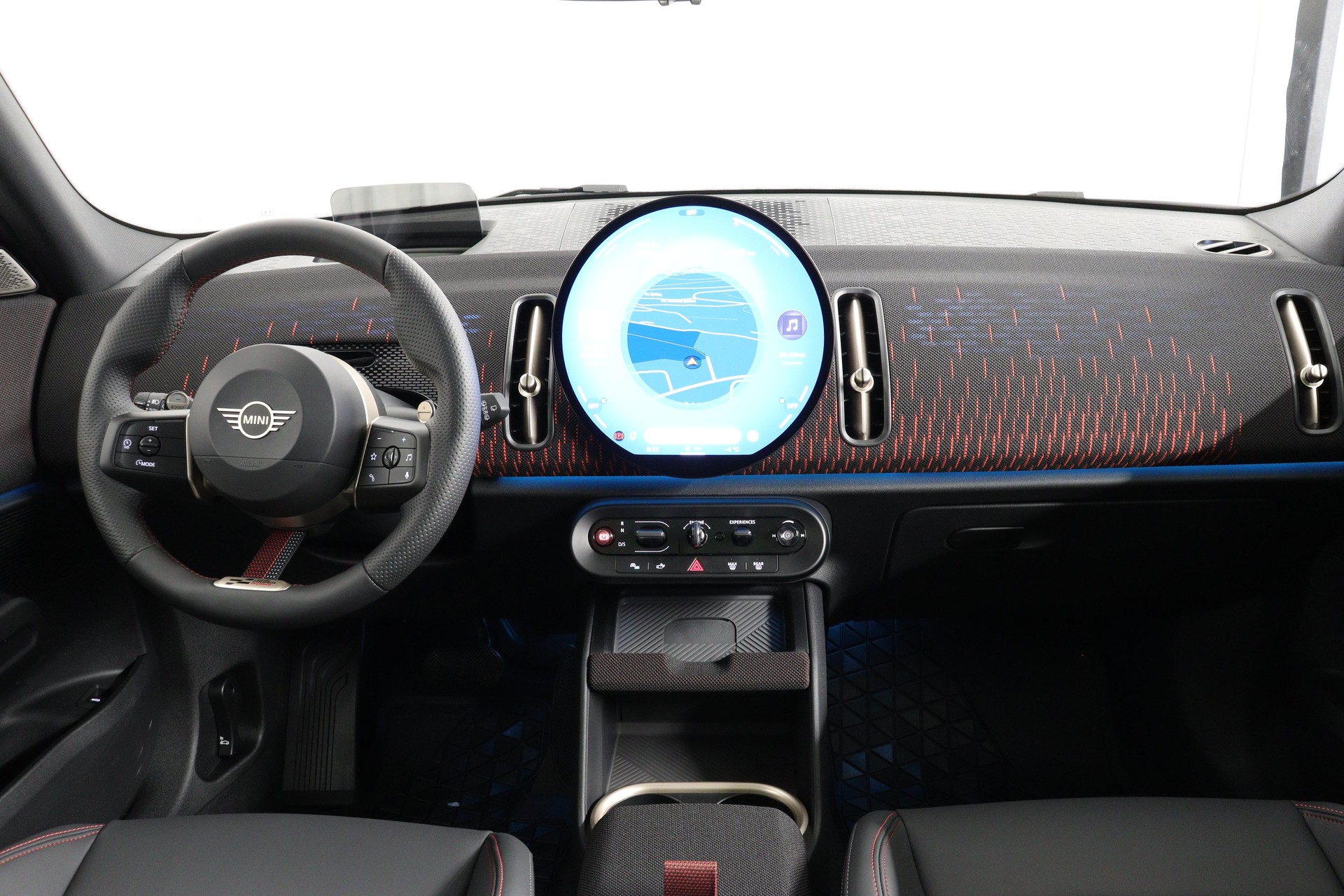 MINI Countryman U25 2.0i S ALL4-image-5