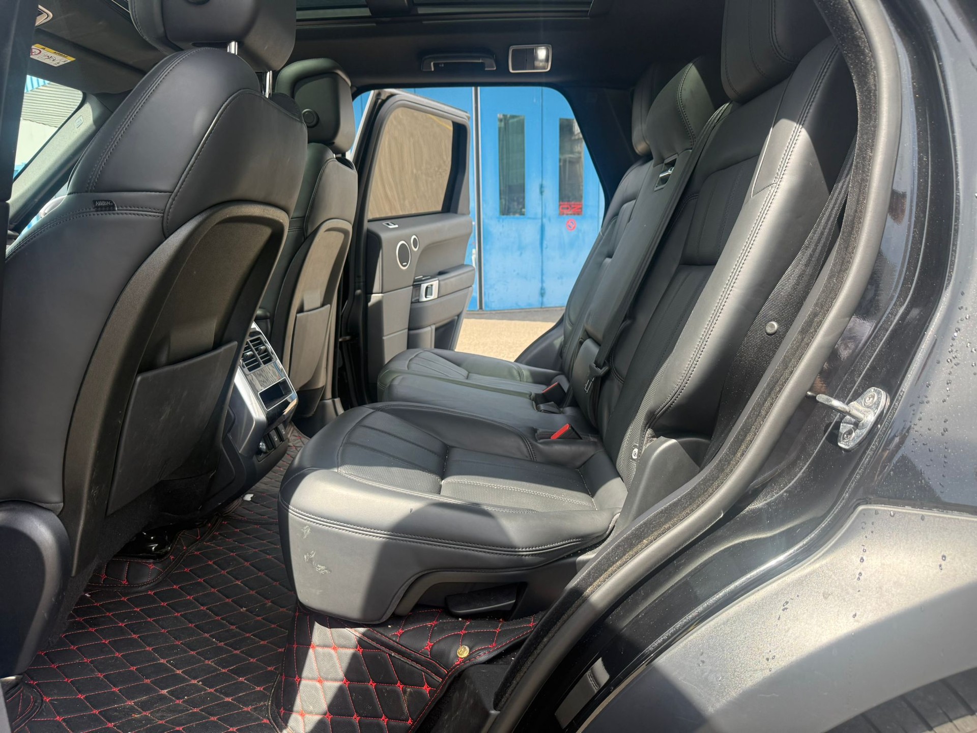 LAND ROVER Range Rover Sport 3.0 SDV6 HSE Dynamic Automatic-image-9