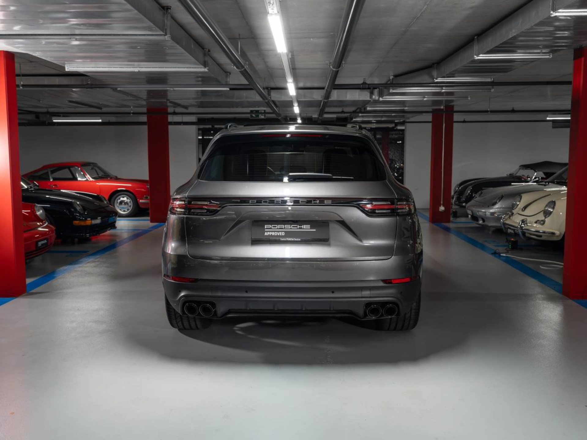 PORSCHE Cayenne (MY22)-image-6