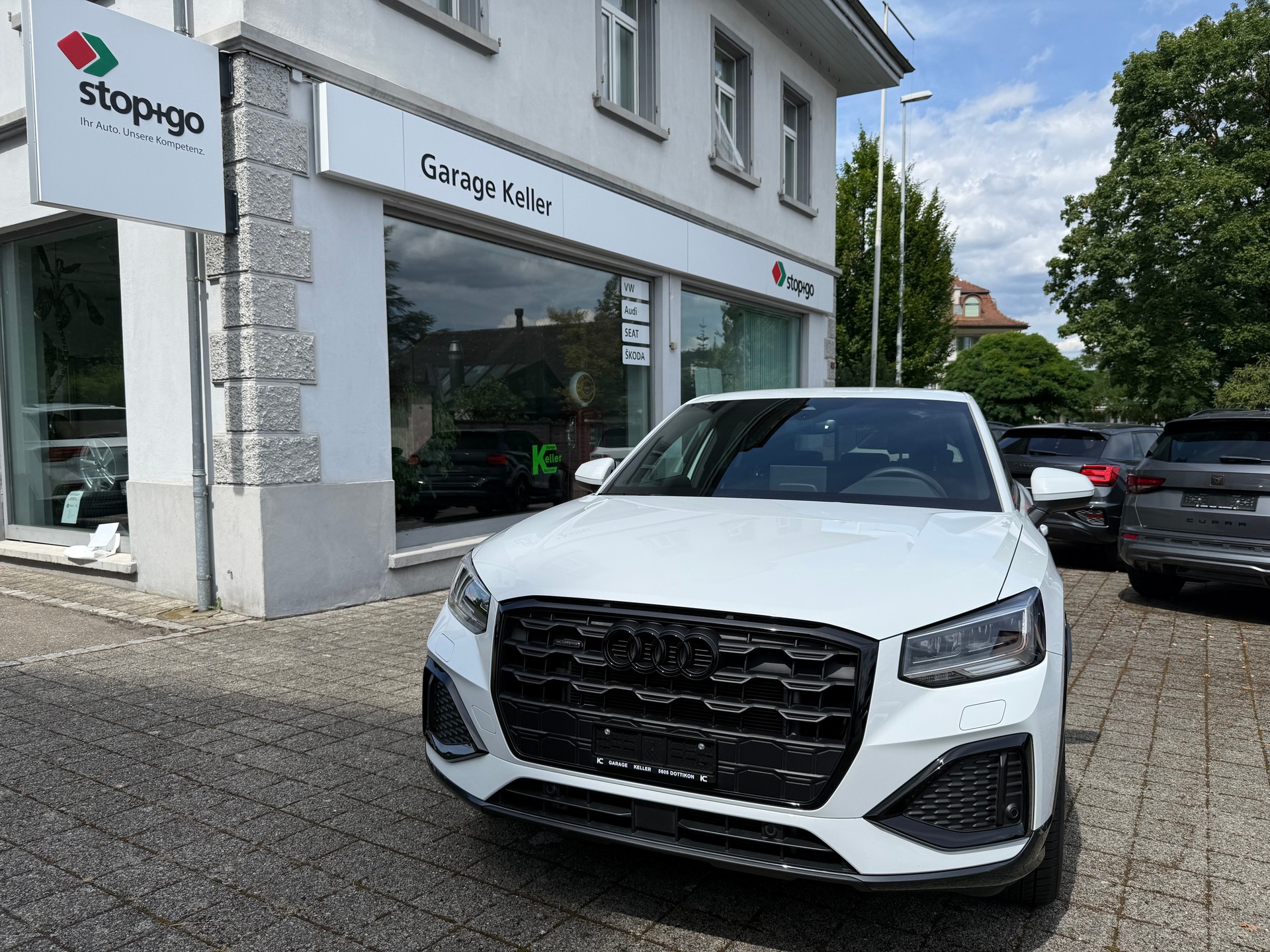 AUDI Q2 40 TFSI advanced Attraction quattro S-tronic-image-12