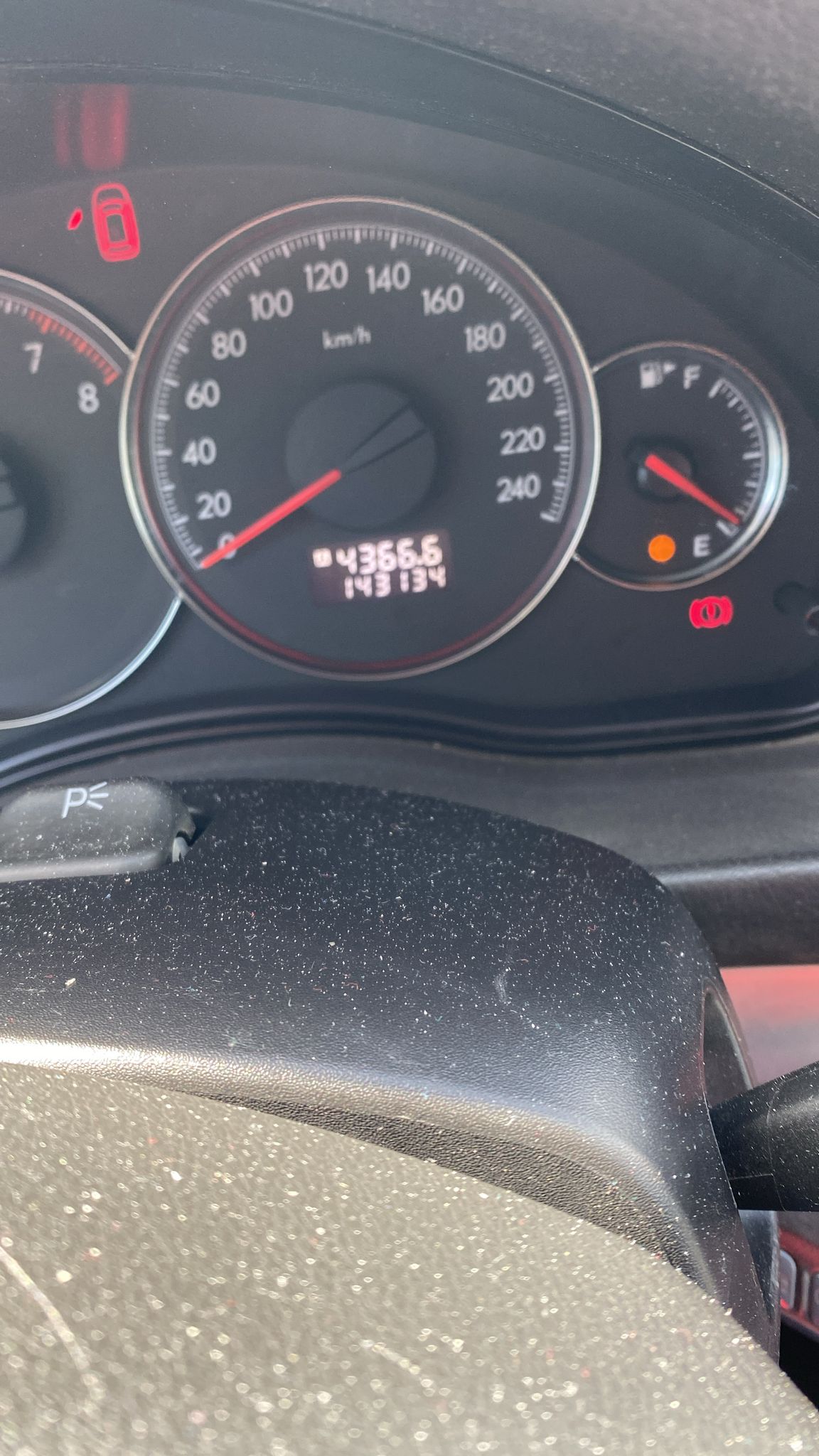 SUBARU Legacy 2.0R AWD Swiss-image-8