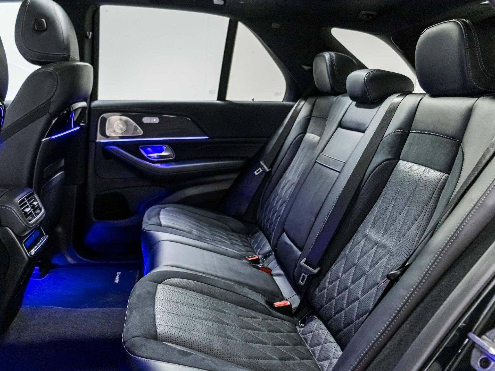 MERCEDES-BENZ GLE 63 AMG S 4MATIC+-image-7