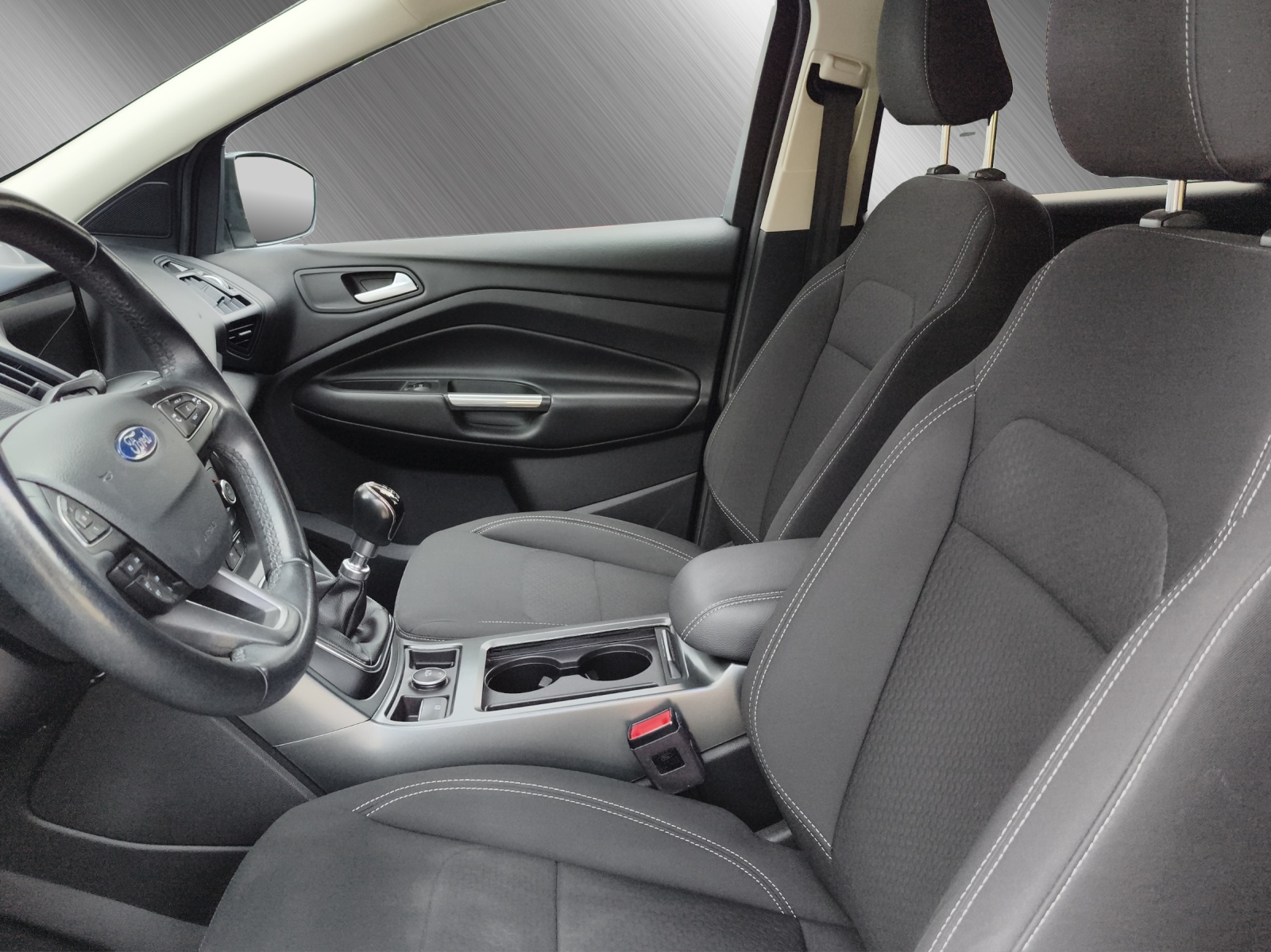 FORD Kuga 2.0 TDCi 150 Business-image-8