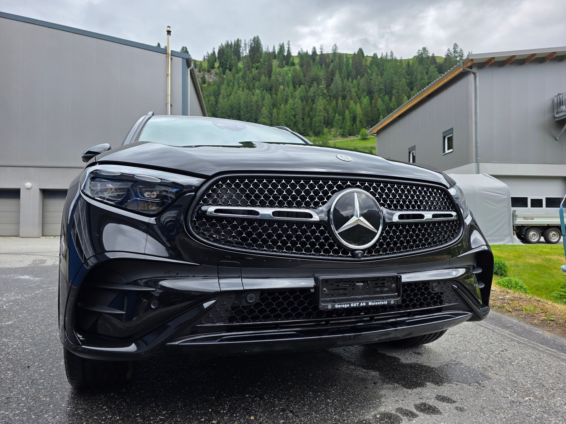 MERCEDES-BENZ GLC 300 de AMG Line 4matic-image-6