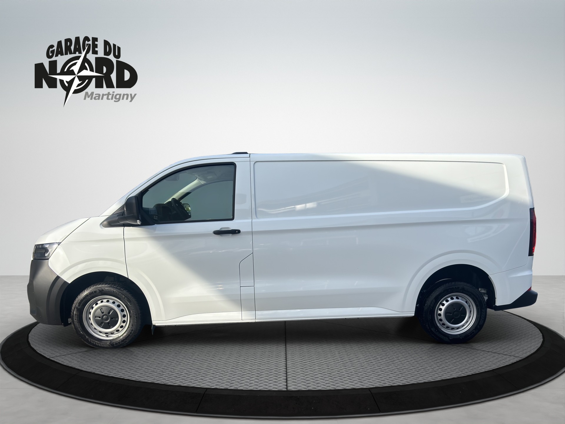 VW Transporter 4 Motion-showroom-element-2