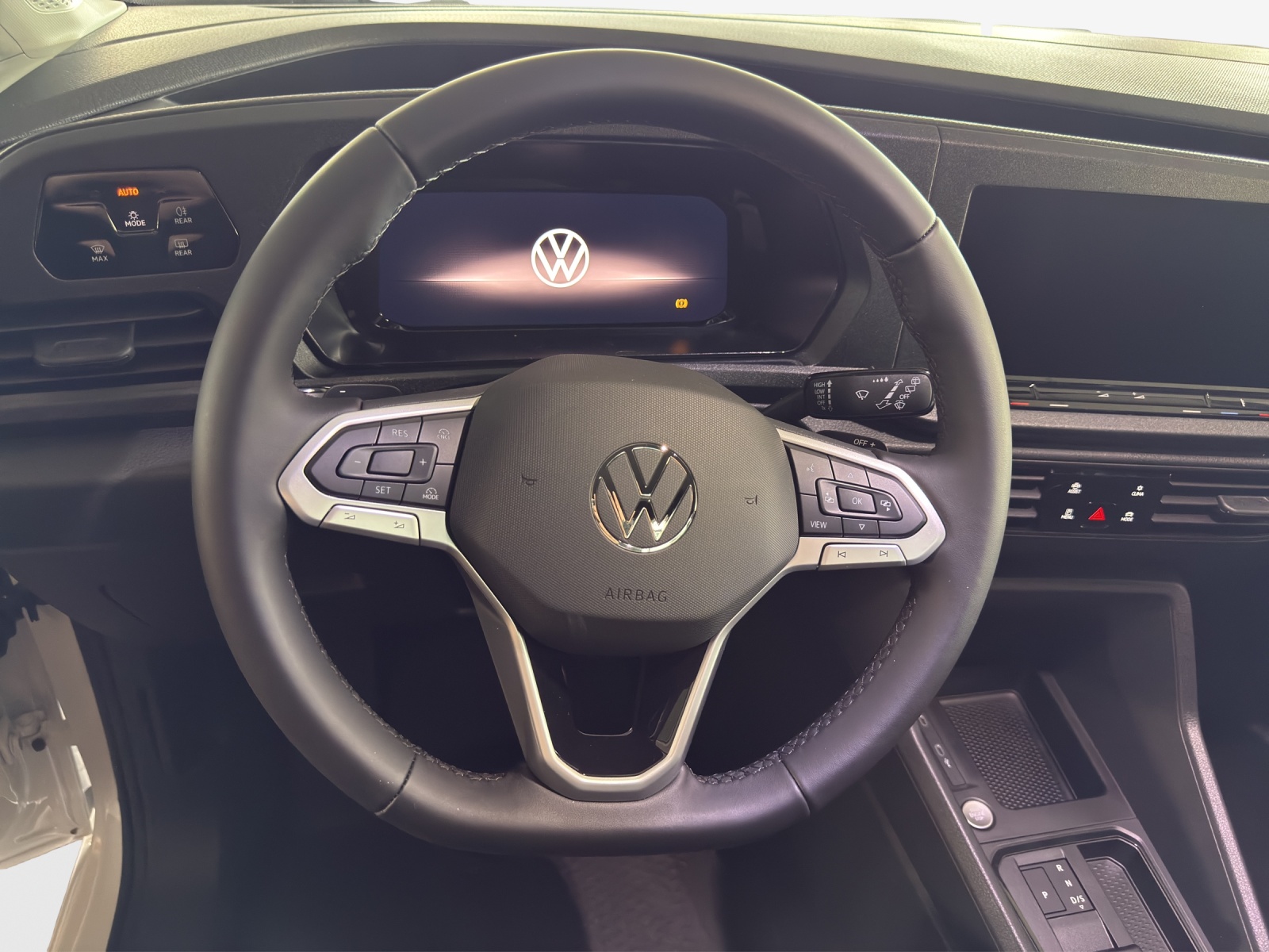 VW Caddy Cargo 1.5 TSI Plug in Hybrid DSG-showroom-element-2