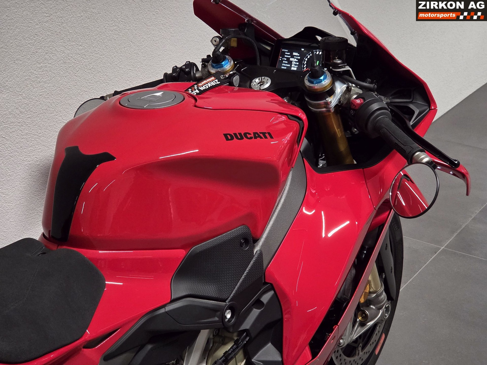 DUCATI Panigale V4 S-image-6