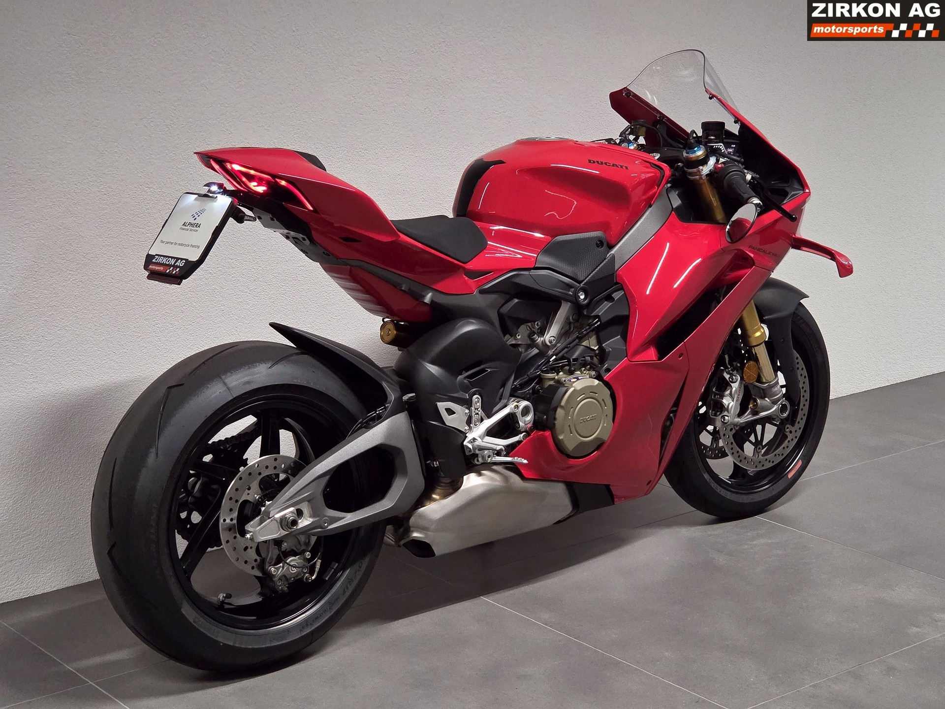 DUCATI Panigale V4 S-image-4