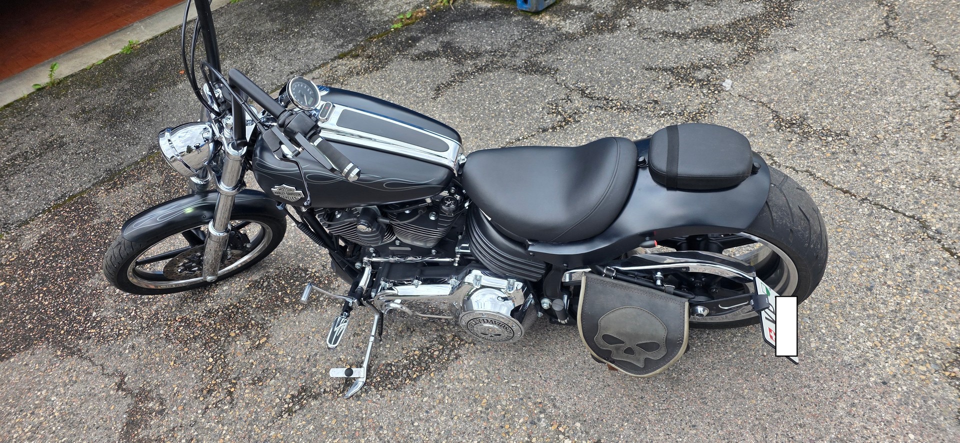 HARLEY-DAVIDSON FXCWC Rocker C ABS-image-4