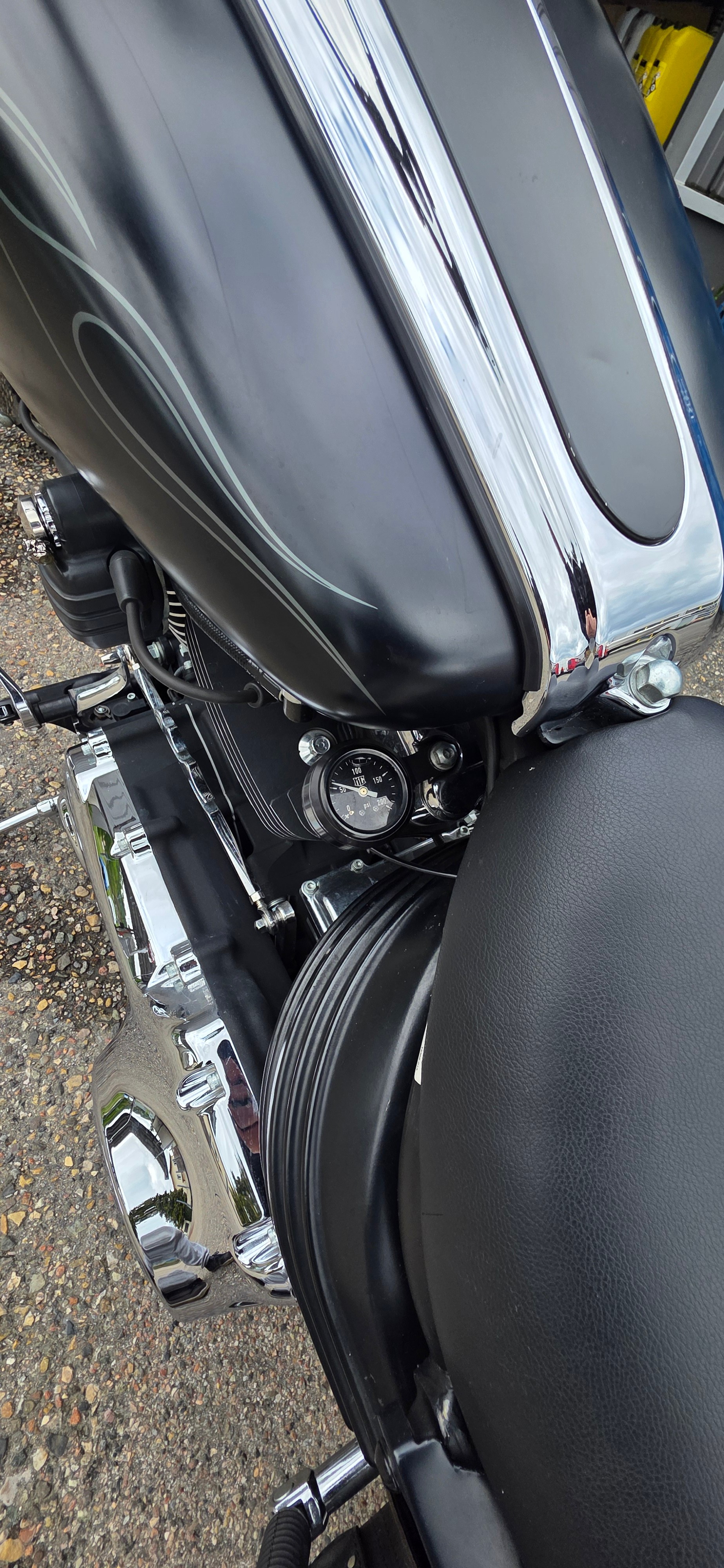 HARLEY-DAVIDSON FXCWC Rocker C ABS-image-2