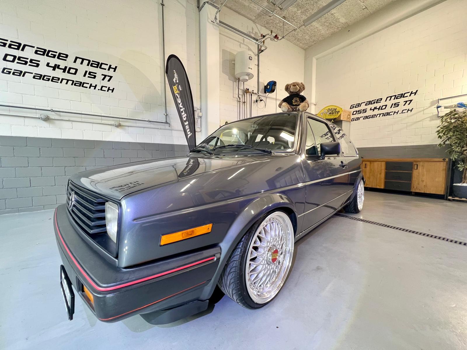 VW Golf 1800 GTI Showcar ✅-showroom-element-2