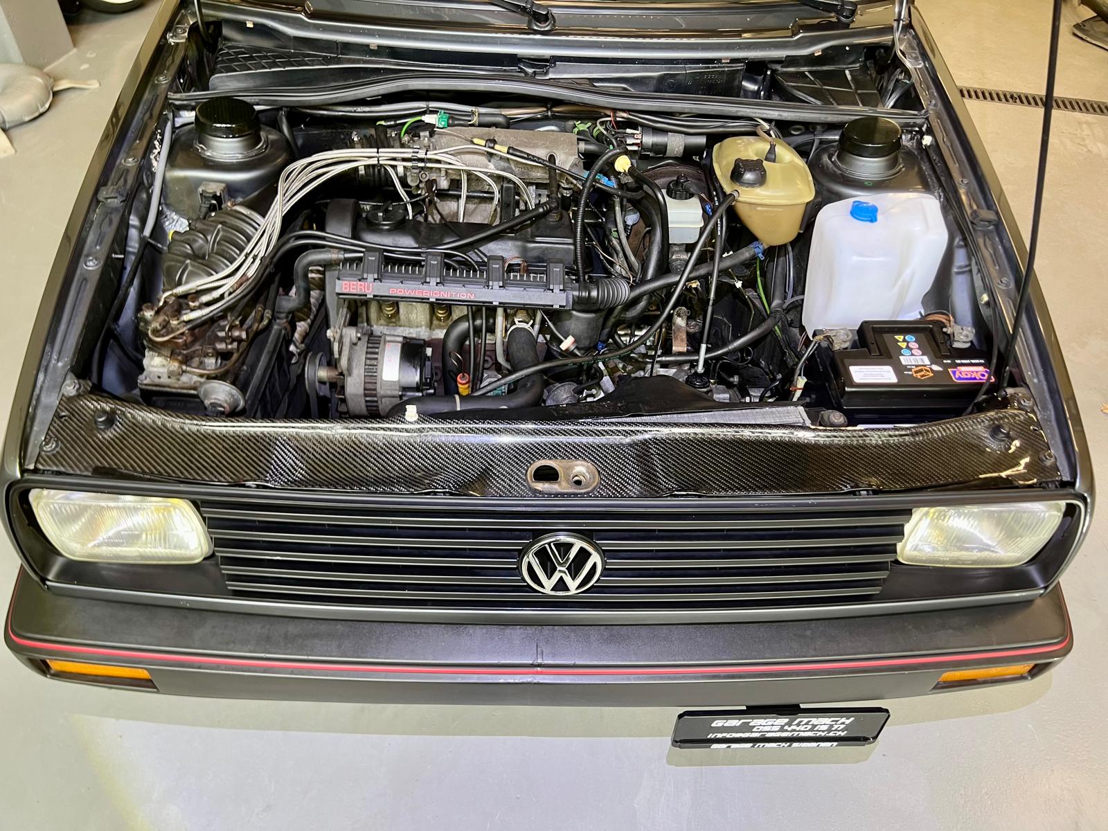 VW Golf 1800 GTI Showcar ✅-showroom-element-3