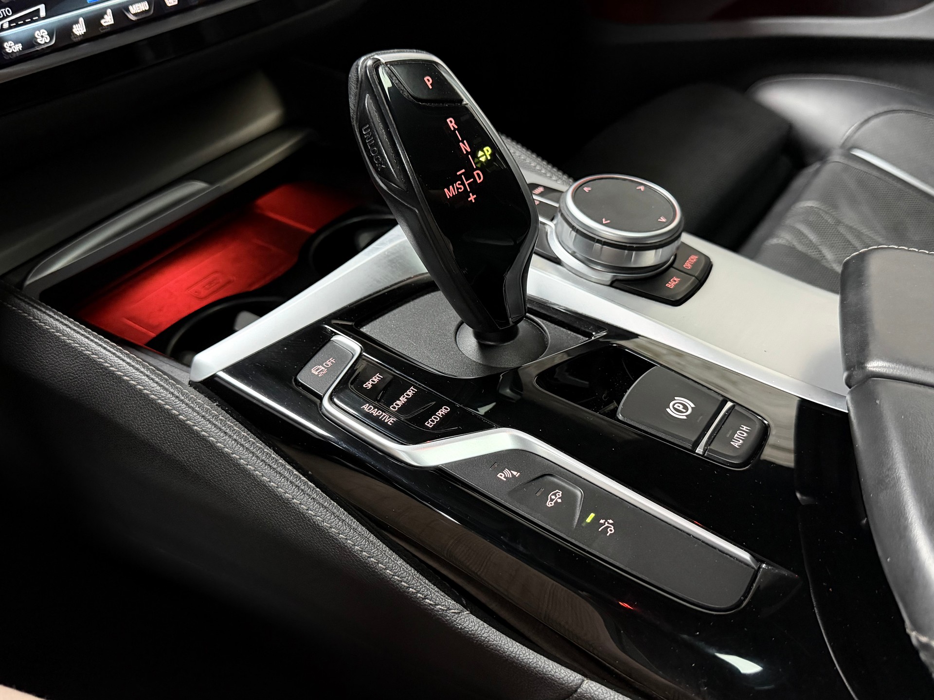 BMW 640i GT xDrive Steptronic-image-18