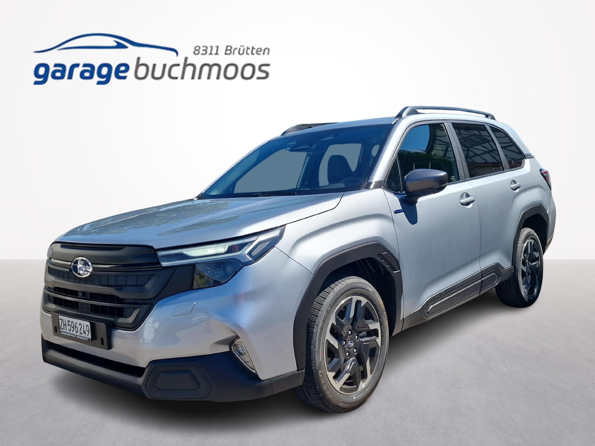 SUBARU Forester Station 2.0i e-Boxer Swiss Plus