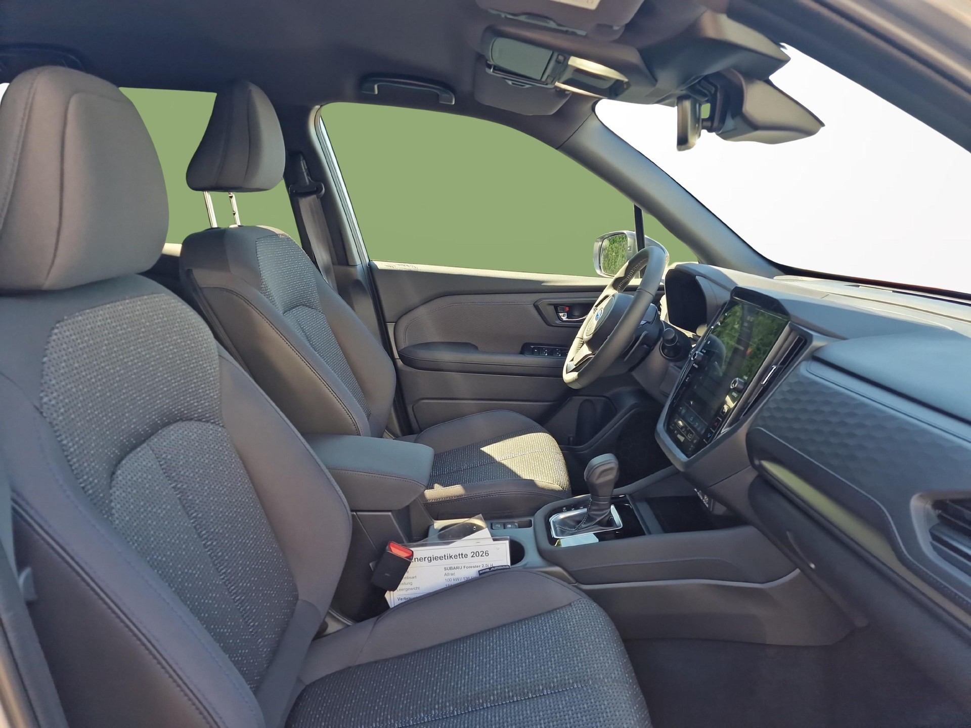 SUBARU Forester Station 2.0i e-Boxer Swiss Plus-image-8