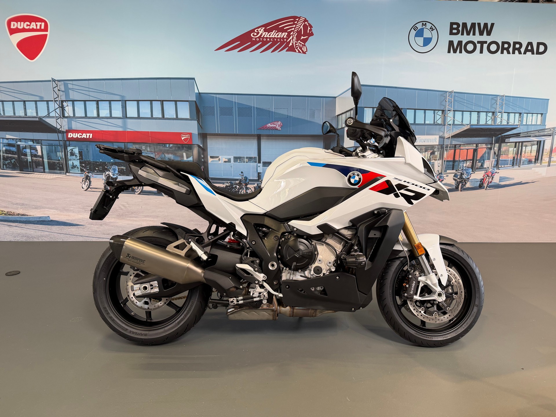 BMW S 1000 XR-image-4