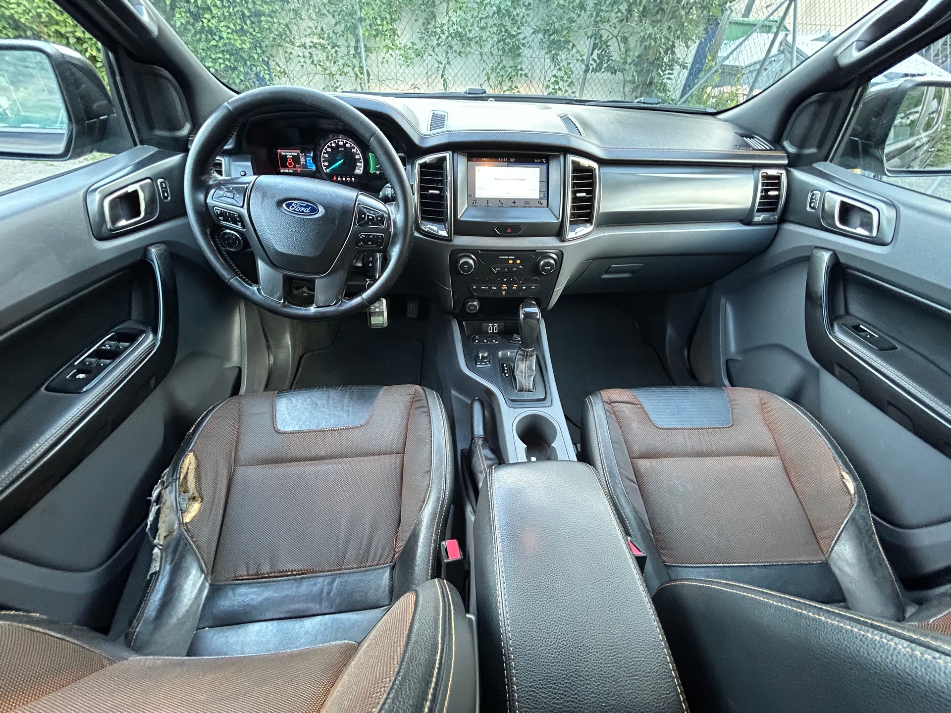 FORD Ranger Wildtrak 3.2 TDCi 4x4 A-image-8