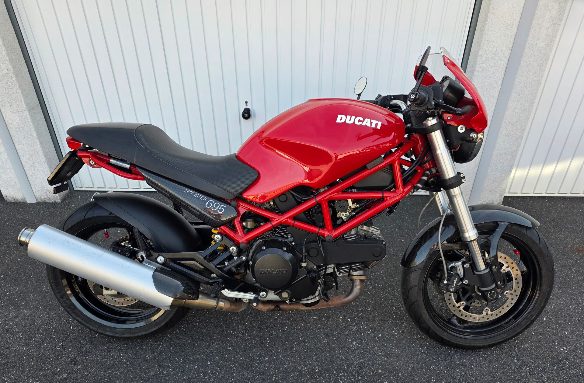 DUCATI Monster 695M-image-0