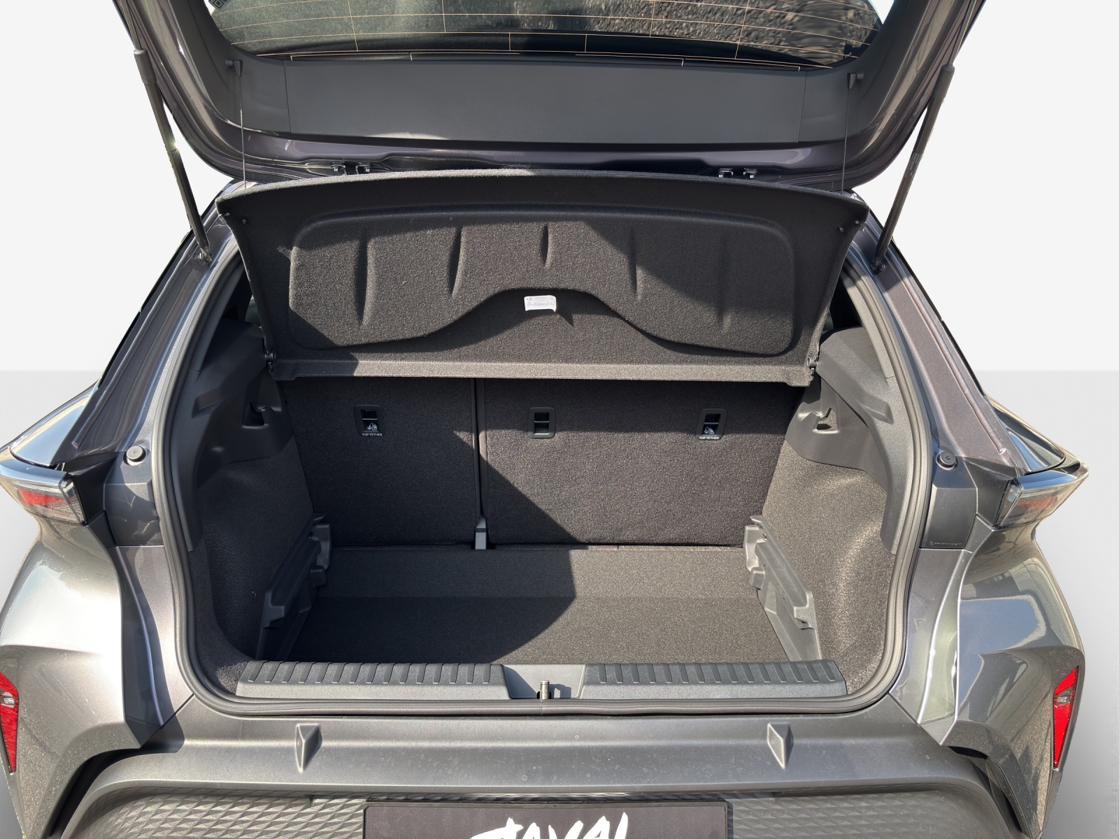 CUPRA Raval 52 kWh Dynamic+ Launch Edition-image-12