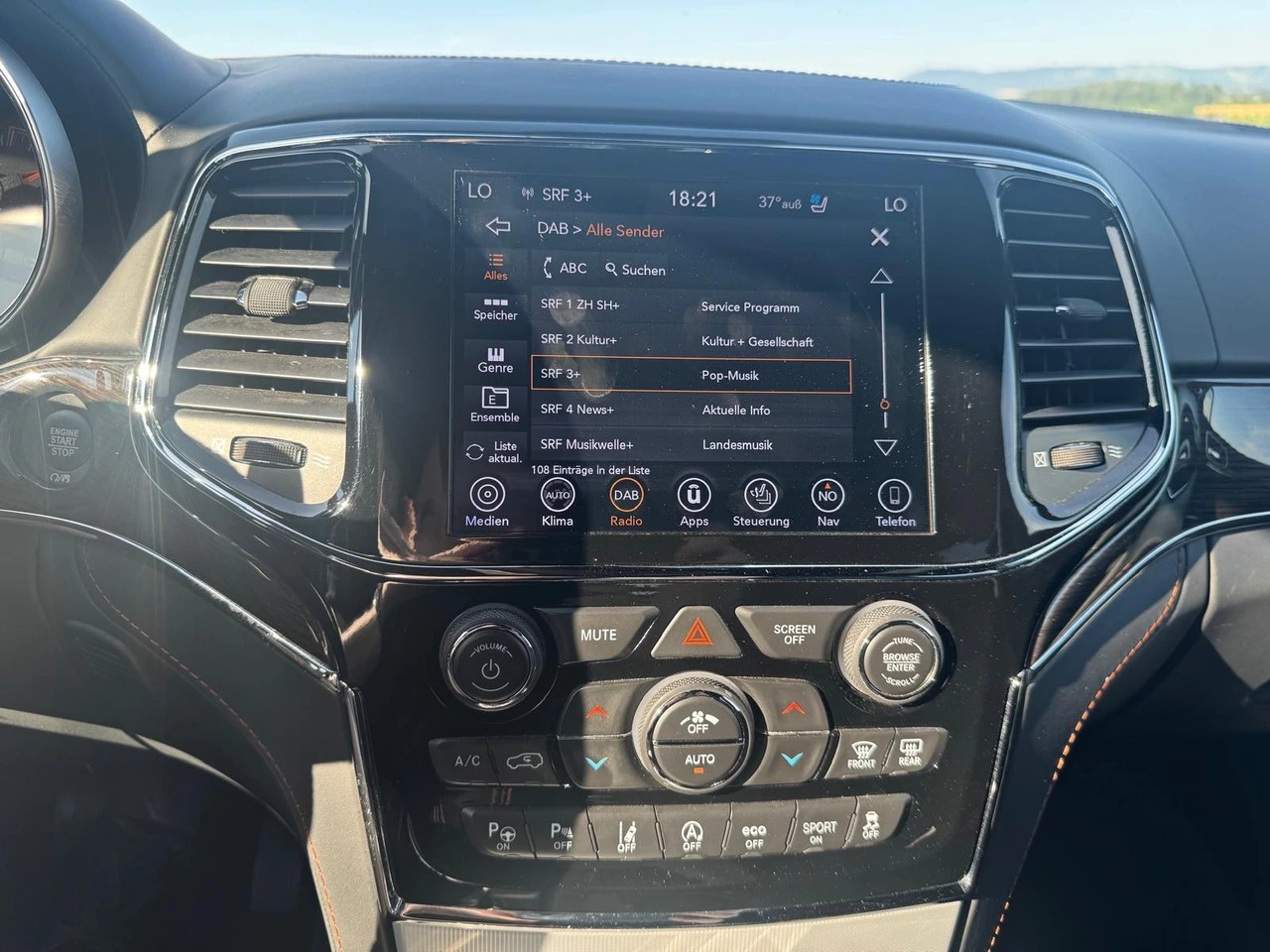 JEEP Grand Cherokee 3.0 CRD Summit Automatic-image-16