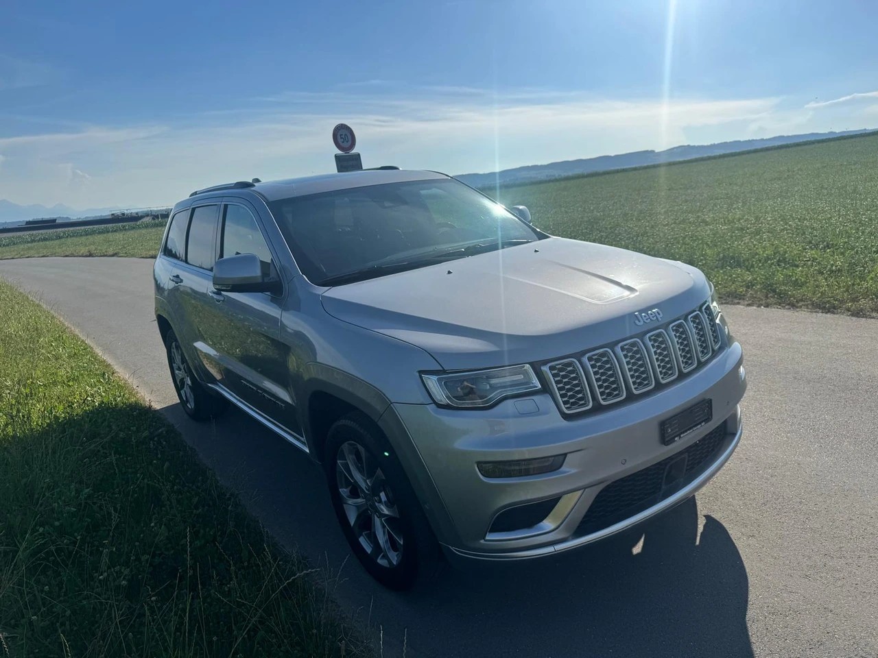 JEEP Grand Cherokee 3.0 CRD Summit Automatic-showroom-element-1