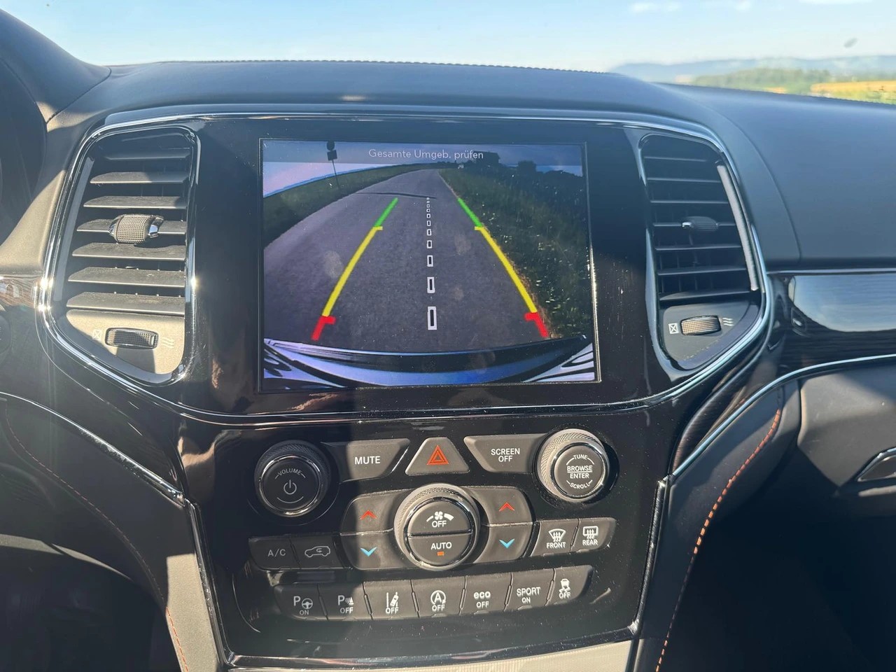 JEEP Grand Cherokee 3.0 CRD Summit Automatic-image-14