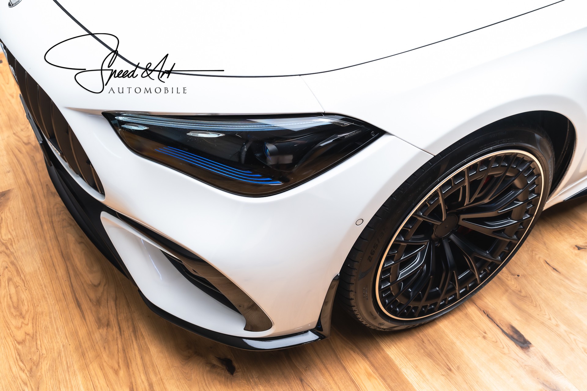 MERCEDES-BENZ CLE 53 Coupé AMG 4Matic+ 9G-Tronic-showroom-element-3