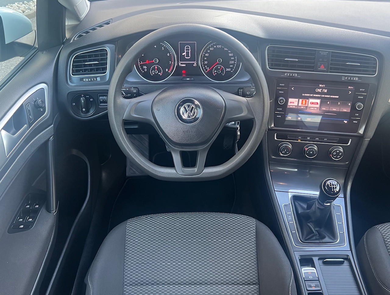 VW Golf 1.0 TSI Trendline-image-10