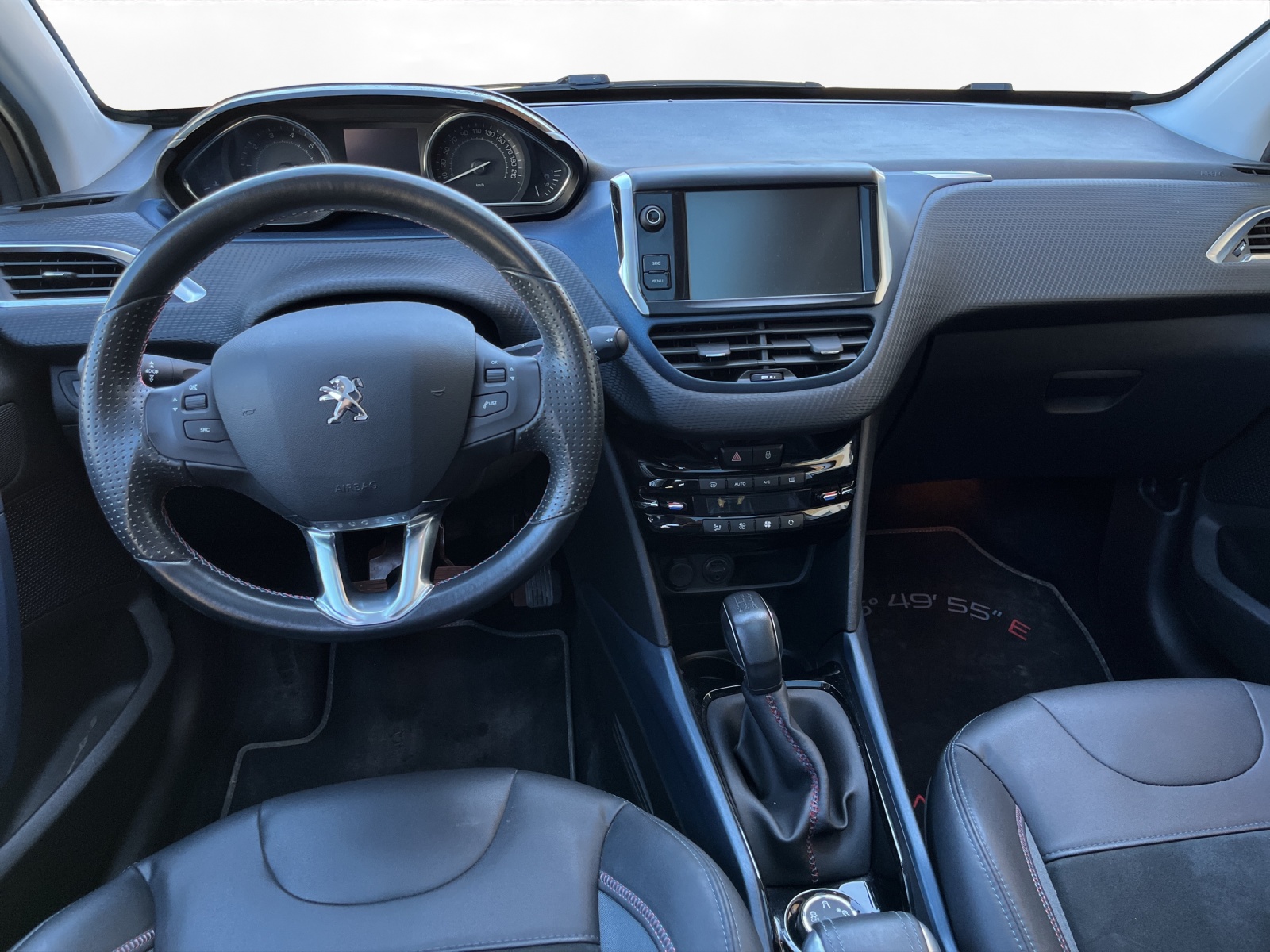 PEUGEOT 2008 1.6 VTI Crossway-image-10
