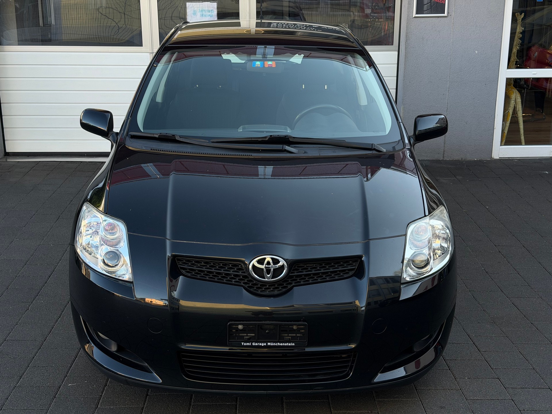 TOYOTA Toyota Auris 1.6 Style*Frisch ab MFK&Service*8-Fach Räder*Sparsam&Zuverlässig*-image-3