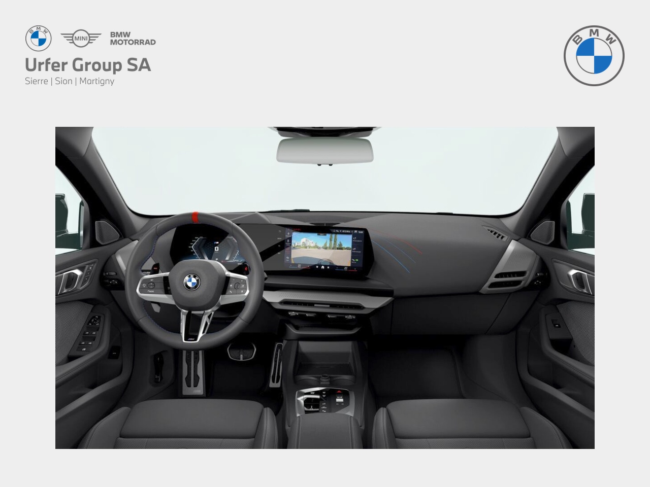 BMW M135 xDrive-showroom-element-3