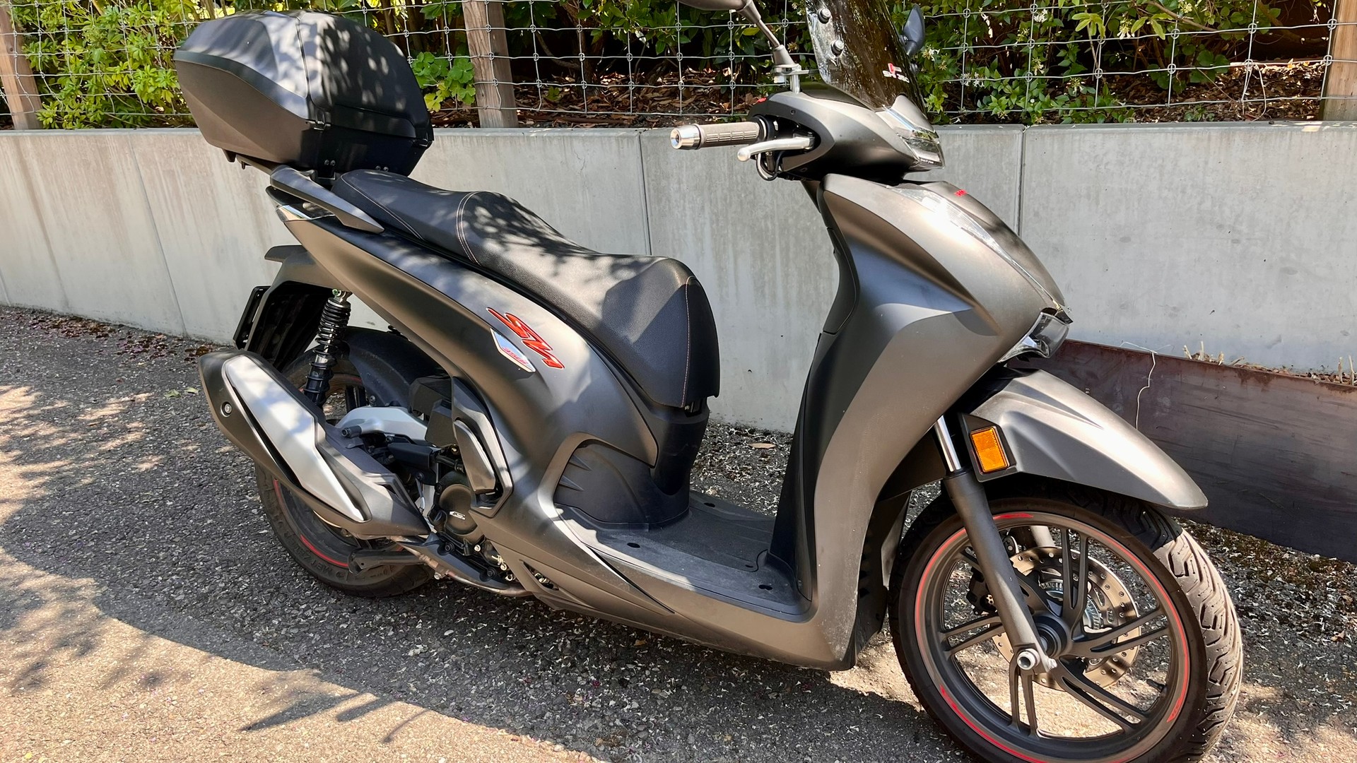 HONDA SH 350 Sporty-image-0