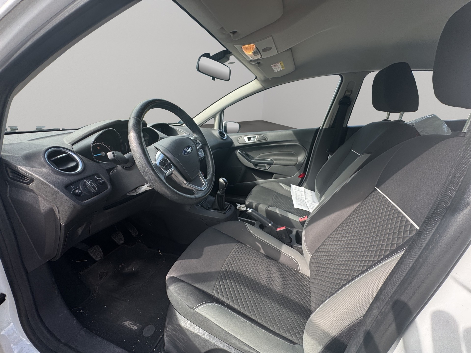 FORD Fiesta 1.0 SCTi Trend-image-9