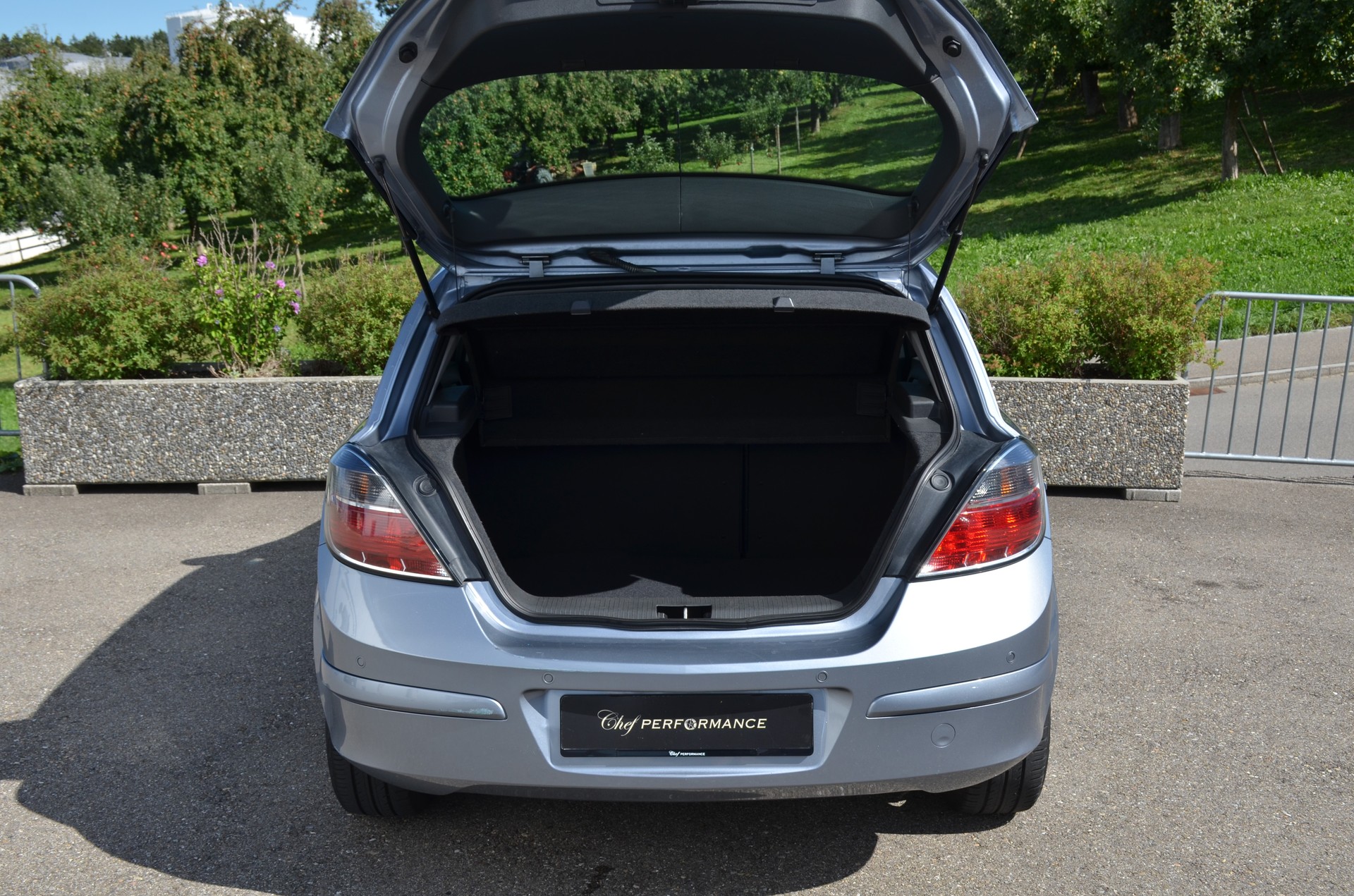 OPEL Astra 1.8i 16V Enjoy-image-14