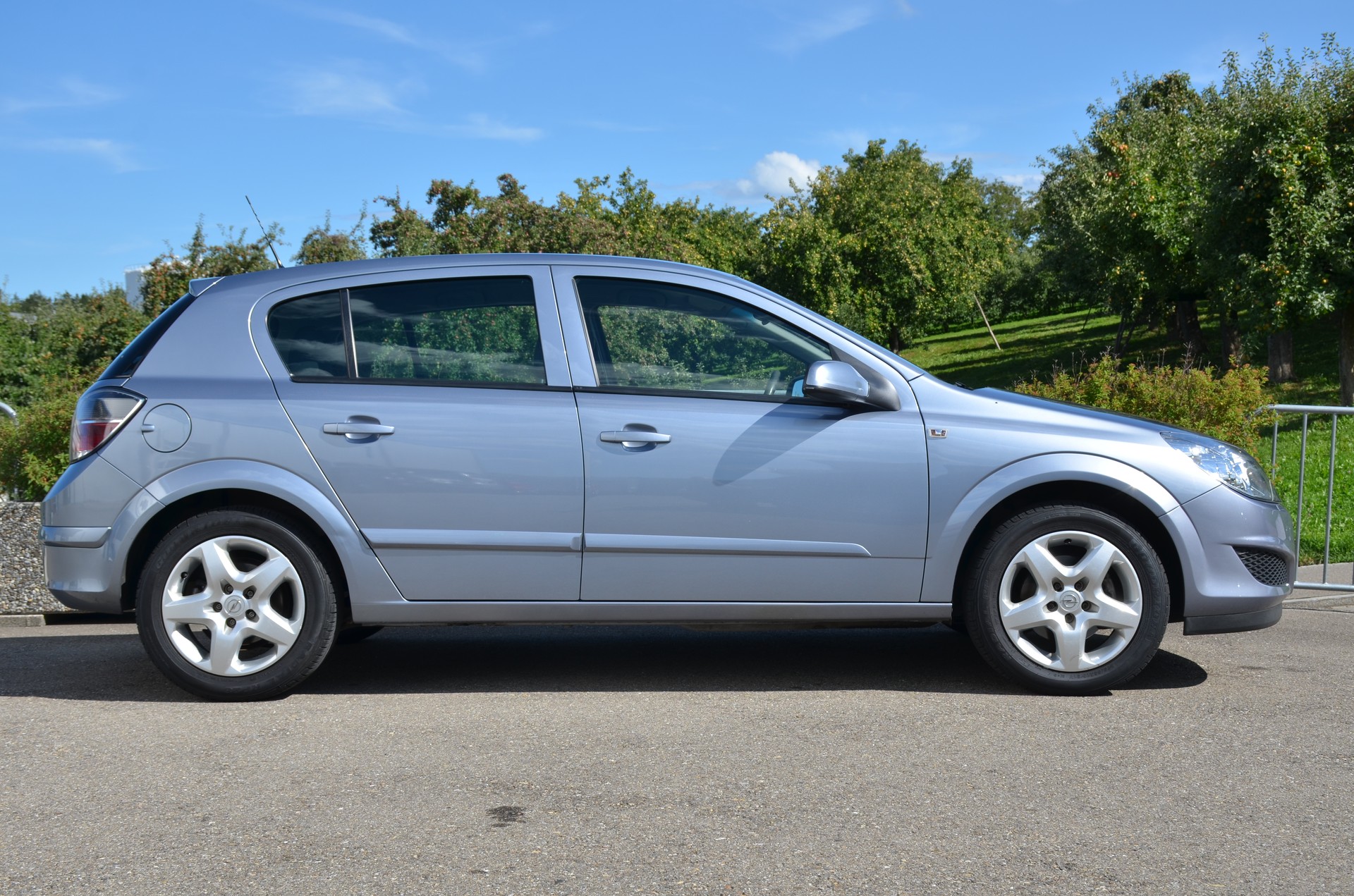OPEL Astra 1.8i 16V Enjoy-showroom-element-2