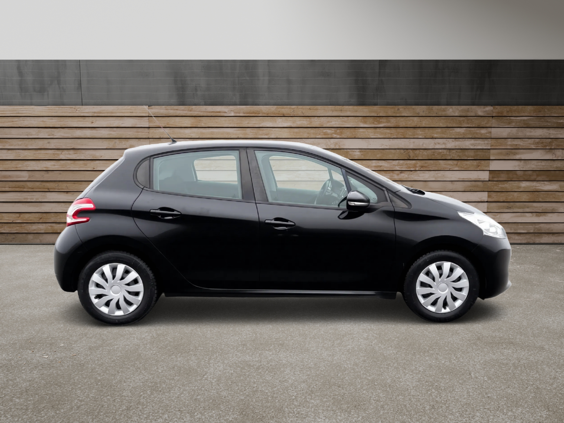 PEUGEOT 208 1.2 VTI Active-image-1