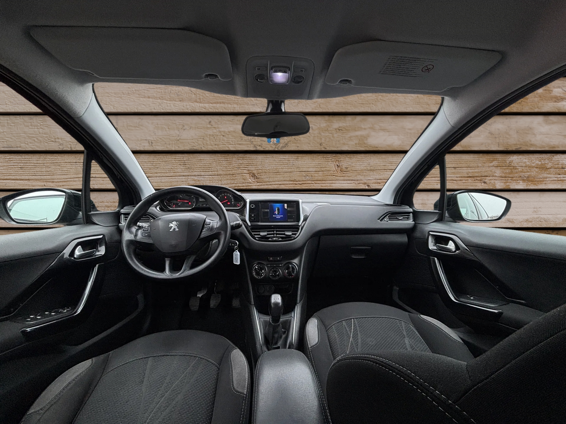 PEUGEOT 208 1.2 VTI Active-image-4