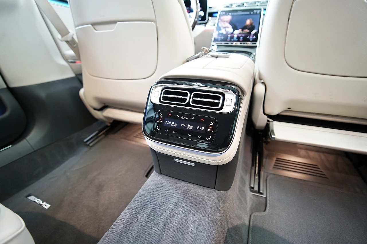 MERCEDES-BENZ S 450 L 4Matic AMG Line 9G-Tronic-image-12