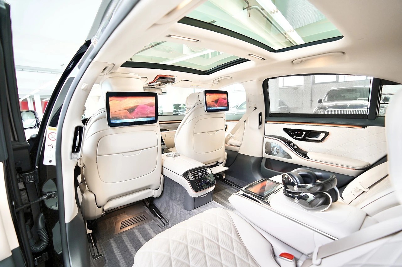 MERCEDES-BENZ S 450 L 4Matic AMG Line 9G-Tronic-image-11