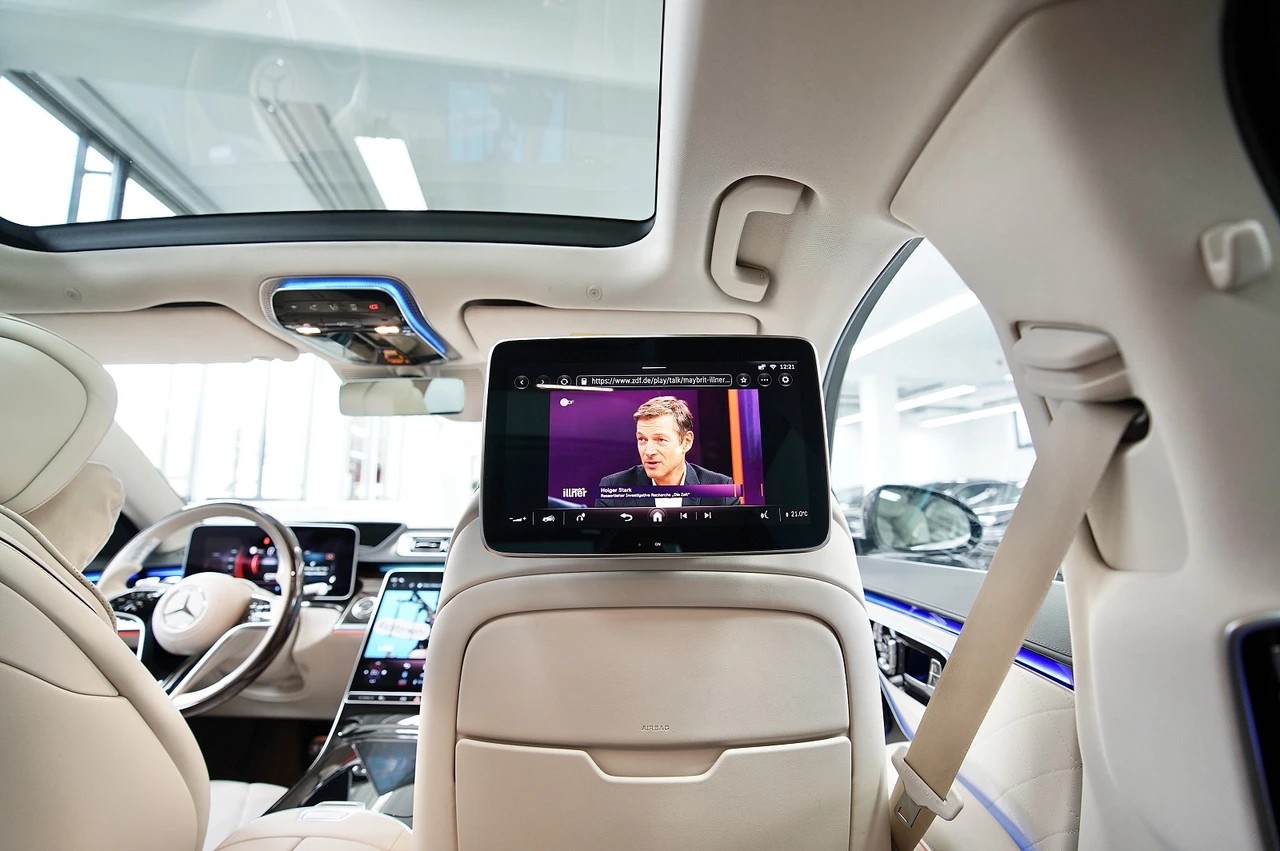 MERCEDES-BENZ S 450 L 4Matic AMG Line 9G-Tronic-image-18