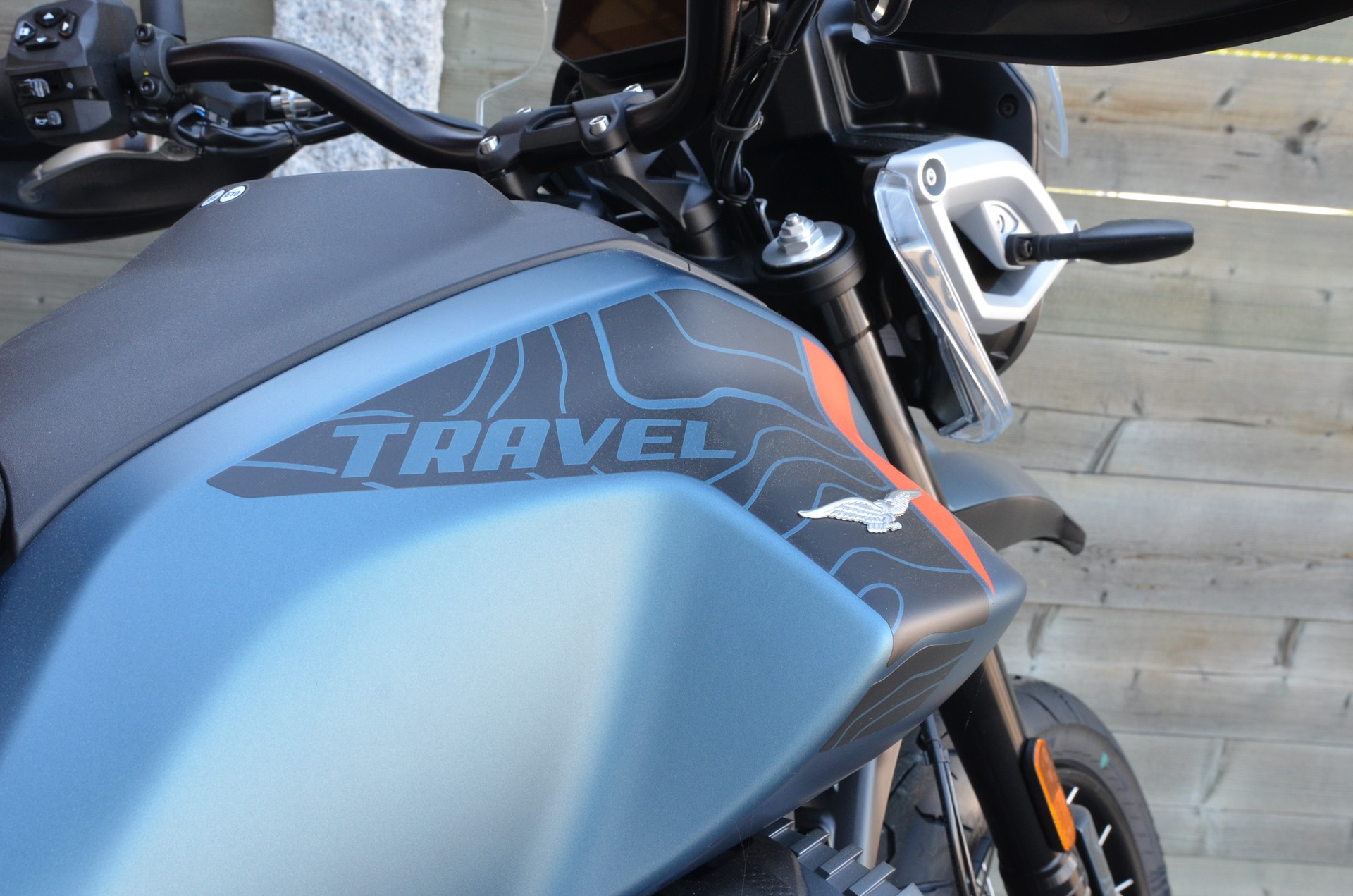 MOTO GUZZI V85 TT Travel E5+-image-5