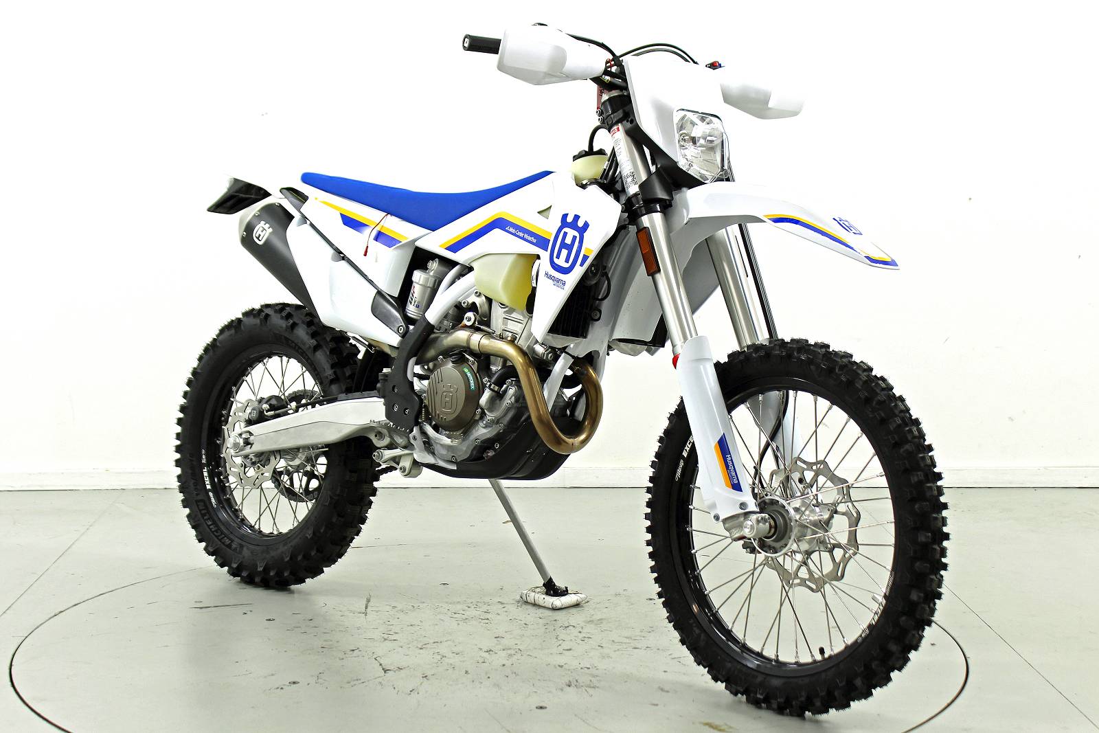 HUSQVARNA FE 350 Heritage-image-1