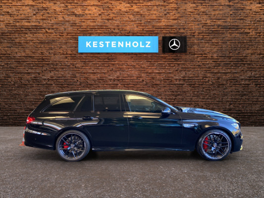 MERCEDES-BENZ E 63 AMG S 4 Matic-showroom-element-2