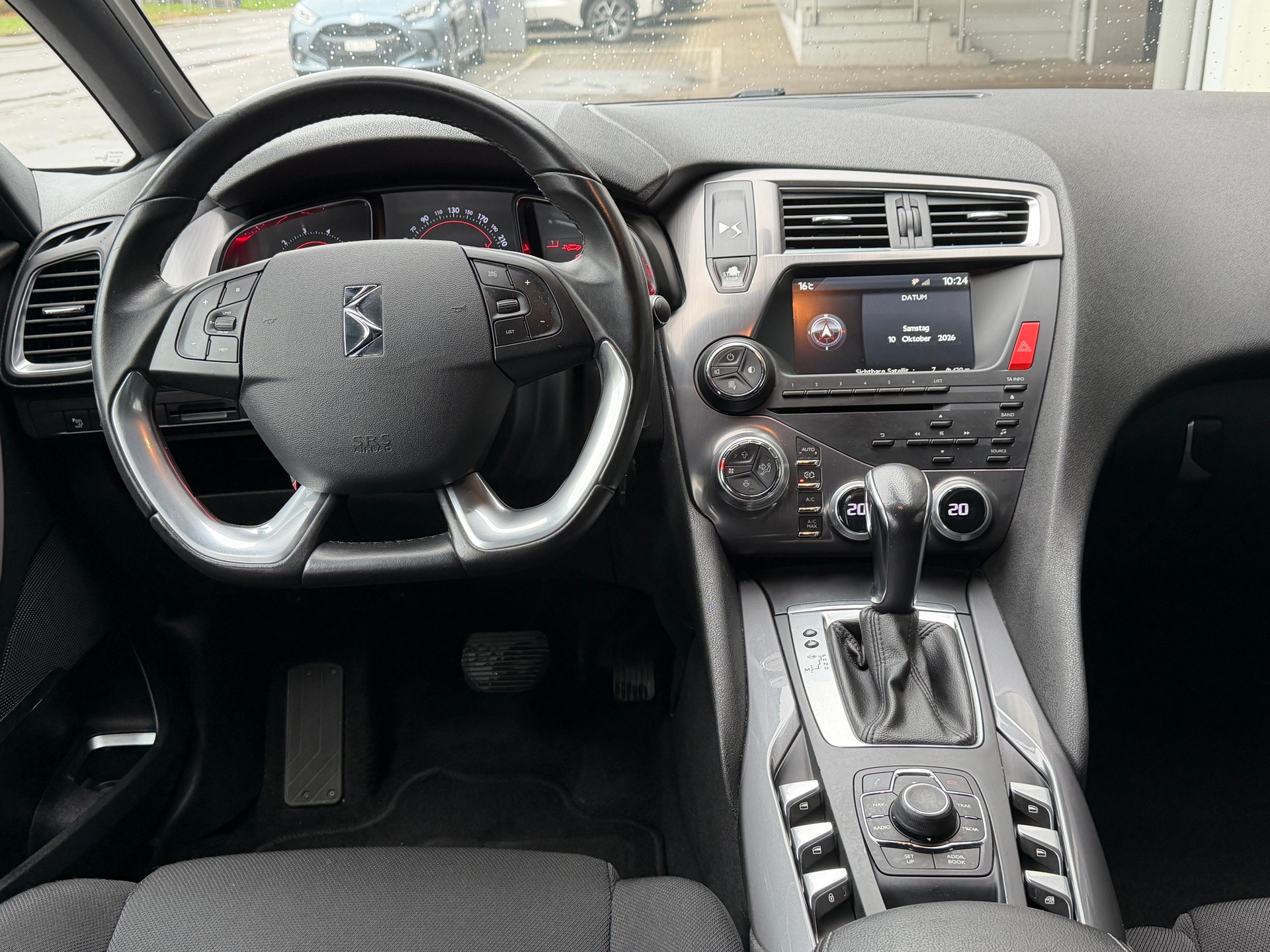 DS AUTOMOBILES DS5 1.6 Turbo SO Chic Automatic-image-8