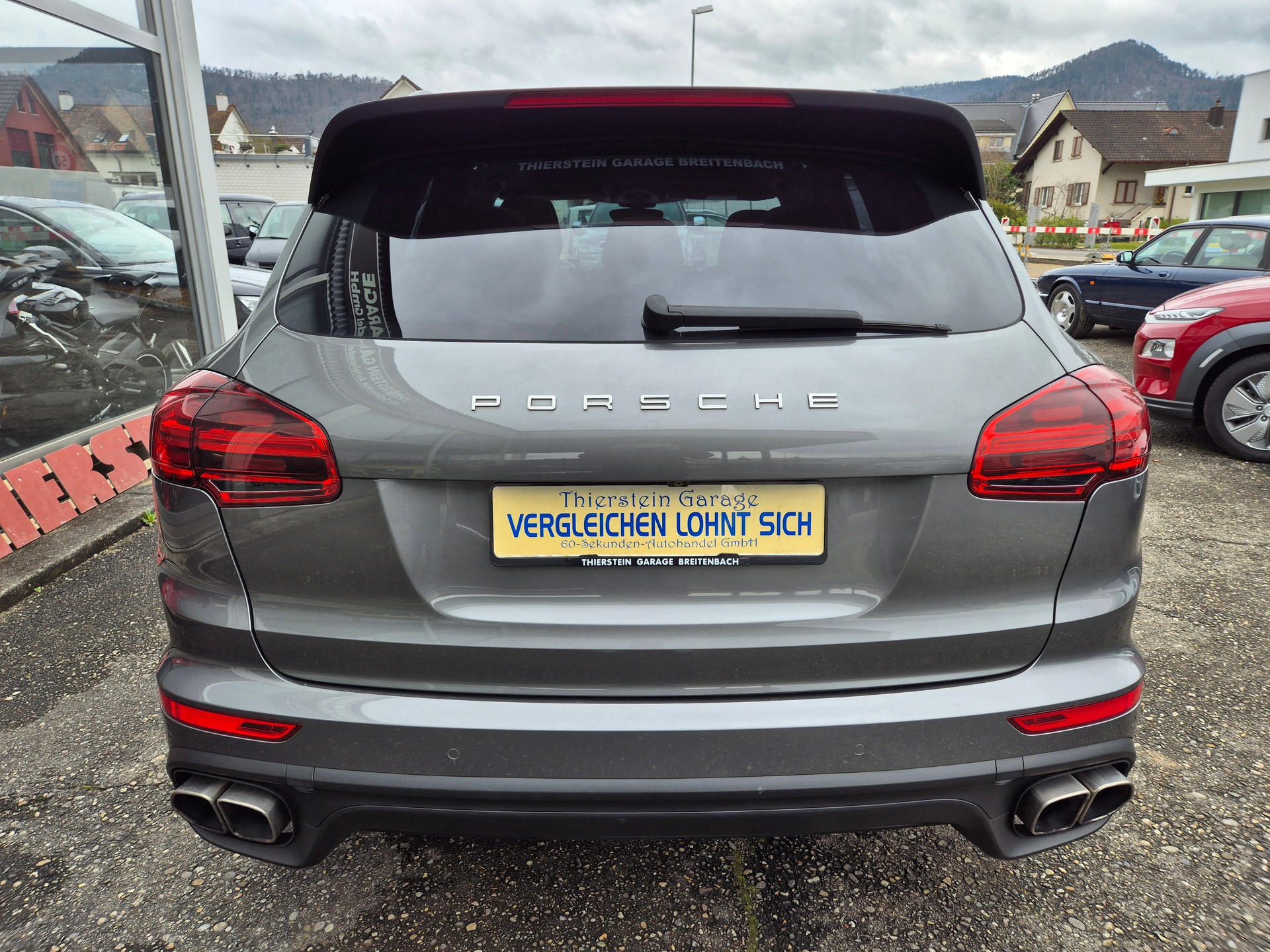 PORSCHE Cayenne Turbo-image-7