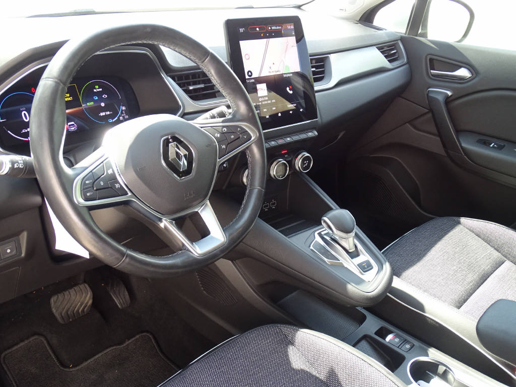 RENAULT Captur 1.6 E-Tech Plug-in Edition One-showroom-element-3