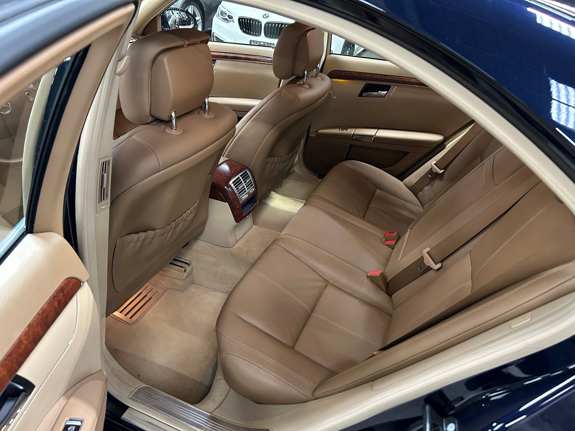 MERCEDES-BENZ S 450 4Matic 7G-Tronic-image-13